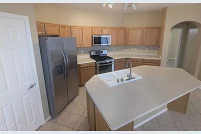 14841 W Desert Hills Drive, Surprise, AZ 85379 - Photo 7