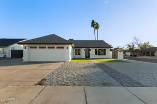 6221 W Comet Ave, Glendale, AZ 85302 - Photo 1