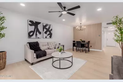 2432 W Eugie Avenue W, Phoenix, AZ 85029 - Photo 1