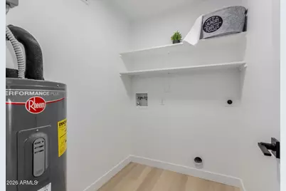 2432 W Eugie Avenue W, Phoenix, AZ 85029 - Photo 23