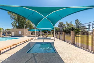 2432 W Eugie Ave W, Phoenix, AZ 85029 - Photo 31