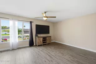 4526 S Terrace Rd, Tempe, AZ 85282 - Photo 15