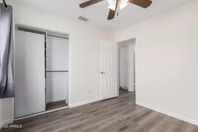 22616 N 31st Drive, Phoenix, AZ 85027 - Photo 15