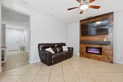 9404 N 186th Lane, Waddell, AZ 85355 - Photo 15