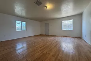 7967 W Highland Ave, Phoenix, AZ 85033 - Photo 15