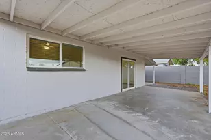 2219 S River Dr, Tempe, AZ 85282 - Photo 31