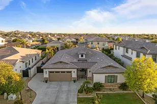 3827 E Mead Dr, Chandler, AZ 85249 - Photo 3