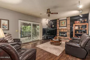 47 S Kenneth Pl, Chandler, AZ 85226 - Photo 9