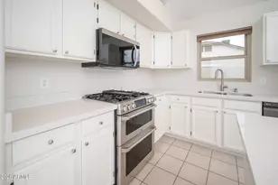 8965 W Citrus Way, Glendale, AZ 85305 - Photo 11