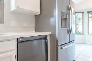 8965 W Citrus Way, Glendale, AZ 85305 - Photo 15