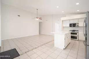 8965 W Citrus Way, Glendale, AZ 85305 - Photo 13