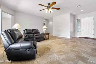 11958 W Villa Chula Lane, Sun City, AZ 85373 - Photo 17