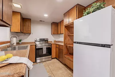 551 W Harding Avenue, Coolidge, AZ 85128 - Photo 21