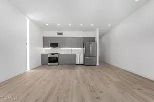 531 E Willetta St, Phoenix, AZ 85004 - Photo 11