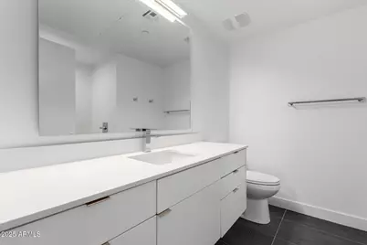 531 E Willetta Street #Unit 303, Phoenix, AZ 85004 - Photo 19