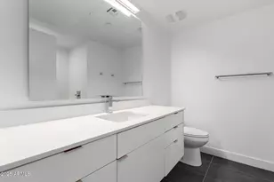 531 E Willetta St, Phoenix, AZ 85004 - Photo 19