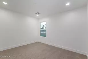 8401 E San Miguel Ave, Scottsdale, AZ 85250 - Photo 23