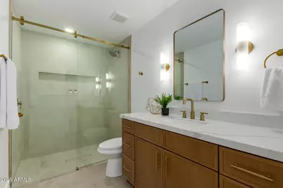 8401 E San Miguel Avenue, Scottsdale, AZ 85250 - Photo 25