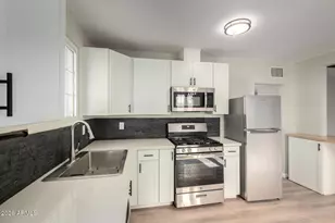 4010 N 11th Ave, Phoenix, AZ 85013 - Photo 11