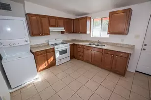 3799 E Foothills Dr, Sierra Vista, AZ 85635 - Photo 7