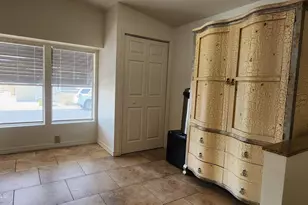 2233 E Behrend Dr, Phoenix, AZ 85024 - Photo 15