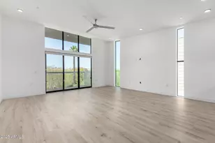 531 E Willetta St, Phoenix, AZ 85004 - Photo 5