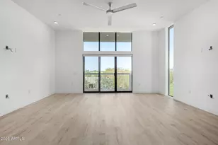 531 E Willetta St, Phoenix, AZ 85004 - Photo 3