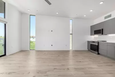 531 E Willetta Street #Unit 102, Phoenix, AZ 85004 - Photo 7