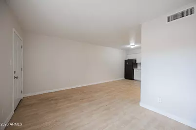 1703 W Mountain View Road #4, Phoenix, AZ 85021 - Photo 5