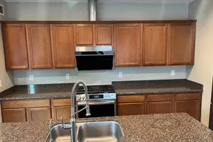 21251 E Creekside Dr, Queen Creek, AZ 85142 - Photo 11