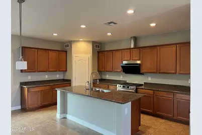 21251 E Creekside Drive, Queen Creek, AZ 85142 - Photo 7