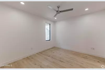 531 E Willetta Street #Unit 205, Phoenix, AZ 85004 - Photo 5