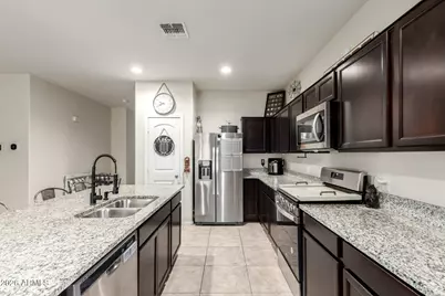 30793 W Clarendon Avenue, Buckeye, AZ 85396 - Photo 11