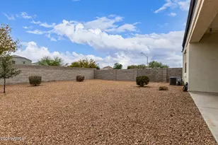 30793 W Clarendon Ave, Buckeye, AZ 85396 - Photo 21