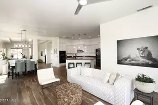 35707 N 34th Ln, Phoenix, AZ 85086 - Photo 9