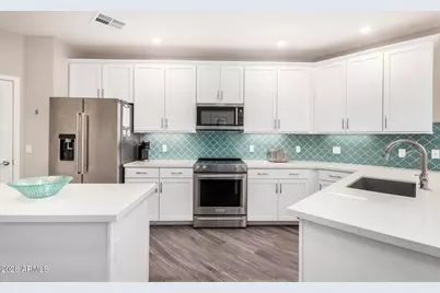 2511 W Queen Creek Road #258, Chandler, AZ 85248 - Photo 3