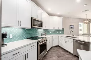 2511 W Queen Creek Rd, Chandler, AZ 85248 - Photo 13