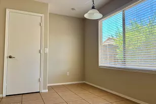 6614 W Hess St, Phoenix, AZ 85043 - Photo 9