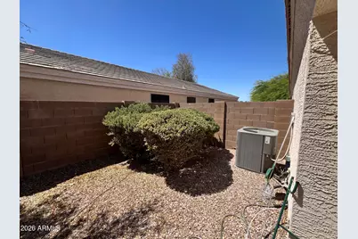43669 W Wild Horse Trail, Maricopa, AZ 85138 - Photo 17