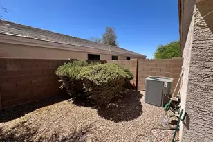 43669 W Wild Horse Trail, Maricopa, AZ 85138 - Photo 17