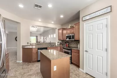 4610 S Hassett Circle, Mesa, AZ 85212 - Photo 11