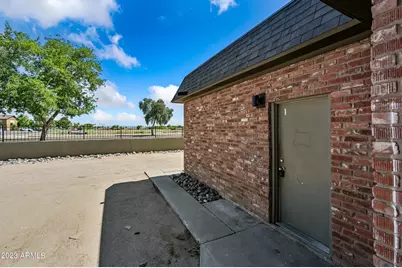 7956 W Glendale Avenue #1, Glendale, AZ 85303 - Photo 3