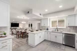 26007 S Cedarcrest Dr, Sun Lakes, AZ 85248 - Photo 7