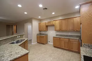 3951 E Ravenswood Dr, Gilbert, AZ 85298 - Photo 5