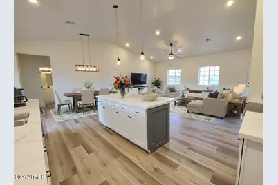 350 N Florence Street, Florence, AZ 85132 - Photo 1