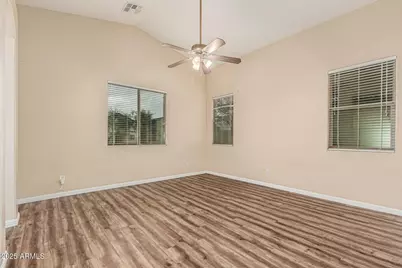 6918 S 37th Drive, Phoenix, AZ 85041 - Photo 15