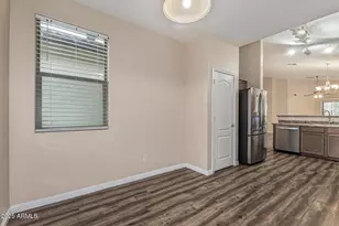 6918 S 37th Dr, Phoenix, AZ 85041 - Photo 11