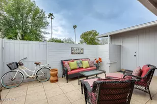 10879 W Thunderbird Blvd, Sun City, AZ 85351 - Photo 29