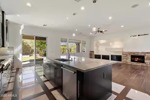 26036 N 85th Dr, Peoria, AZ 85383 - Photo 13