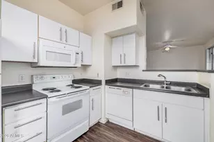 3302 N 7th St, Phoenix, AZ 85014 - Photo 17